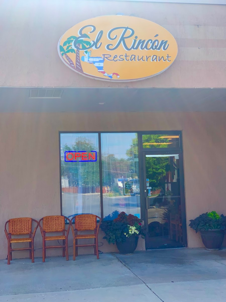 El Rincon Restaurant